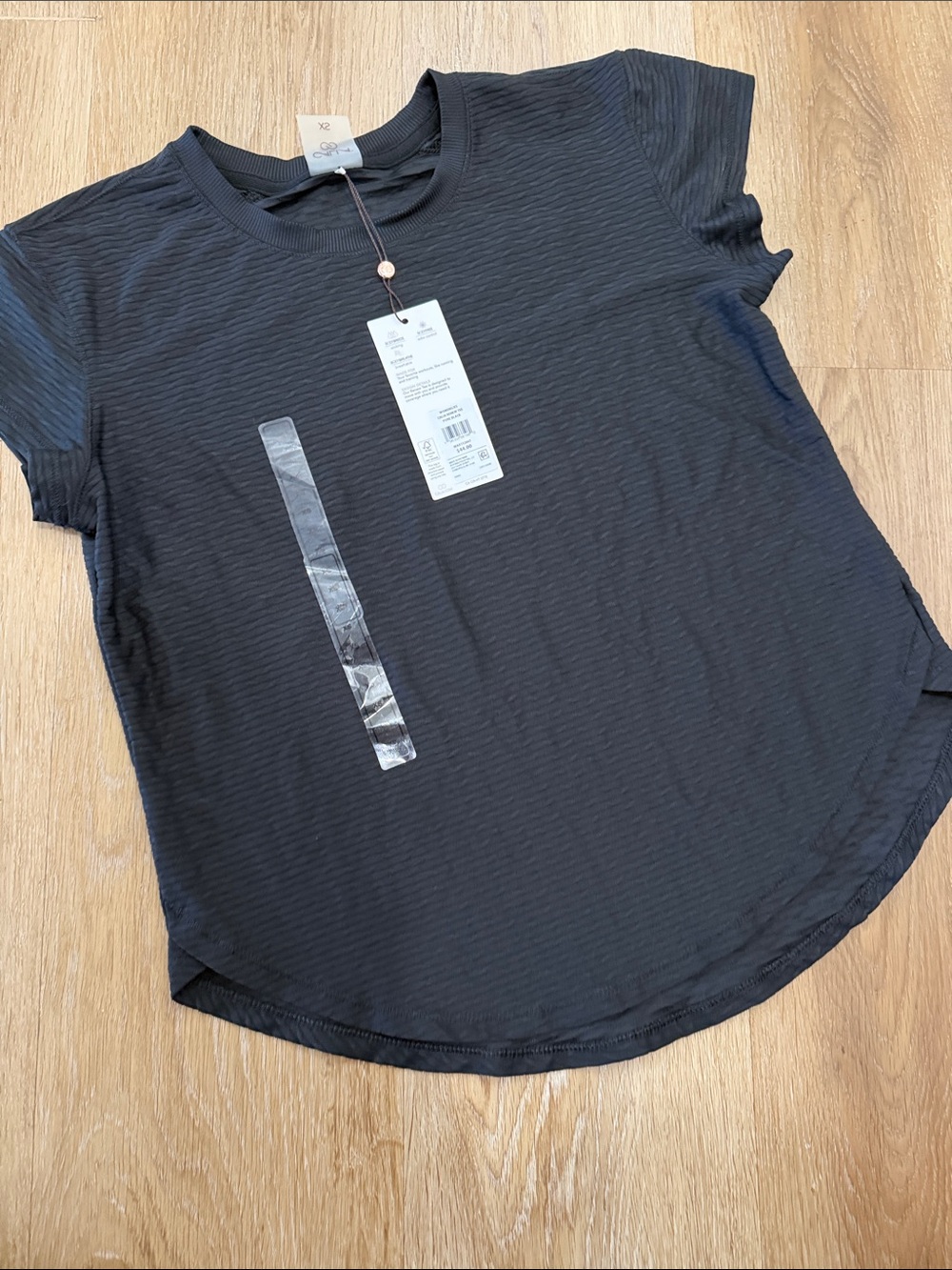 CALIA by Carrie Underwood Black Ribbed Short Sleeve Crew Tee